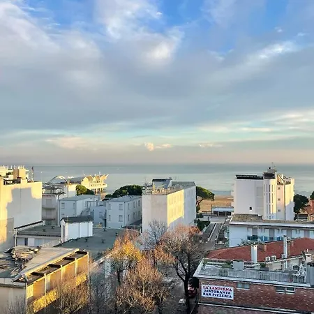 公寓 Condominio Cam 76 利尼亚诺萨比亚多罗
